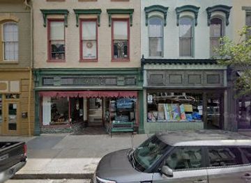 kentucky/frankfort/shop/the-broken-barrel