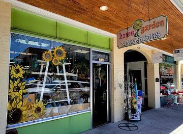 florida/mount-dora/shop/home-and-garden-treasures
