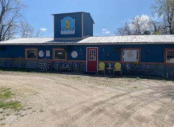 missouri/ha-ha-tonka-state-park/shop/the-rusty-duck-antiques-boutique-llc