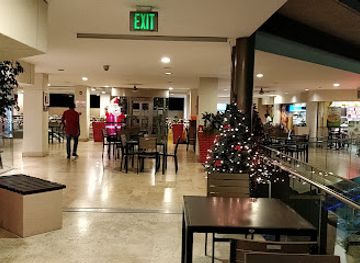 barbados/silver-sands/shop/lanterns-mall