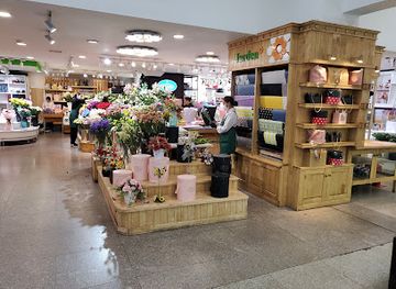 mongolia/eastern-steppe/shop/state-department-store