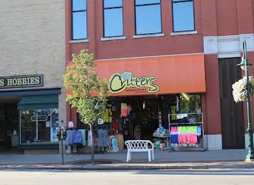 michigan/traverse-city/shop/critters-clothing-souvenirs