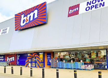 united-kingdom/berkshire/shop/b-m-store