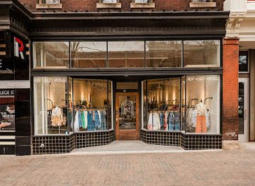 iowa/iowa-city/shop/revival