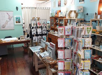 new-zealand/auckland/devonport/shop/mixt-nz-art-design