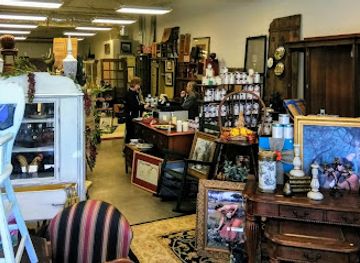 tennessee/east-tennessee/shop/rusty-cottage