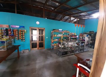 nicaragua/ometepe-island/shop/miscelanea-ometepe-sur