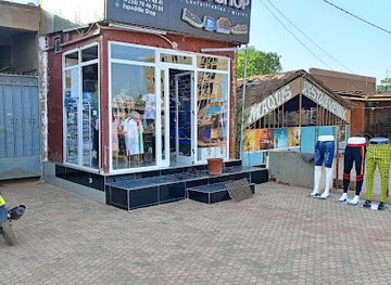 burkina-faso/centre/shop/espadrille-shop