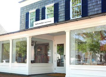 new-york/the-hamptons/shop/reformation