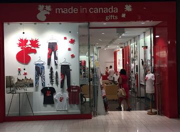 canada/ottawa/rideau-canal/shop/made-in-canada-gifts