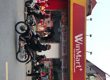 vietnam/red-river-delta/shop/win-mart-phu-thi