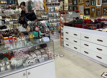 mongolia/ulaanbaatar/bayanzurkh-district/shop/souvenir-shop