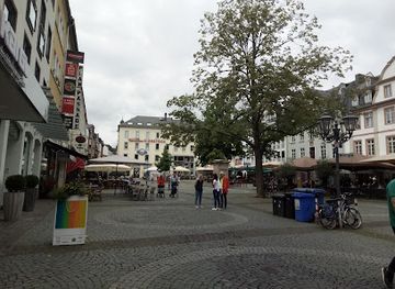 germany/koblenz/deutsches-eck/shop/world-luxury-fashion-store