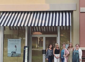 indiana/fort-wayne/shop/mainstream-boutique-fort-wayne