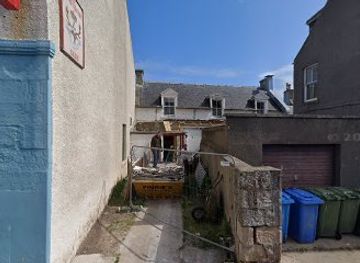 united-kingdom/nairnshire/shop/preloved-designer-fashion-boutique