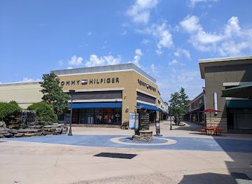 The Shops of Grand River