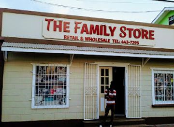 grenada/hillsborough/shop/the-family-store