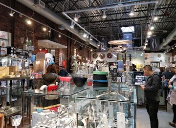 canada/toronto/distillery-district/shop/bergo-designs