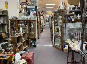 idaho/boise/boise-bench/shop/antique-world-mall-and-the-annex