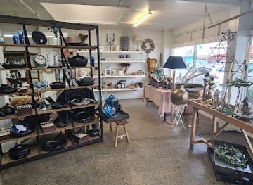new-zealand/taranaki/shop/mee-o-mi