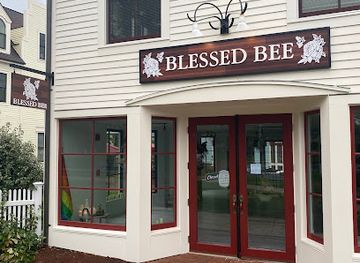 massachusetts/pioneer-valley/shop/blessed-bee-apothecary