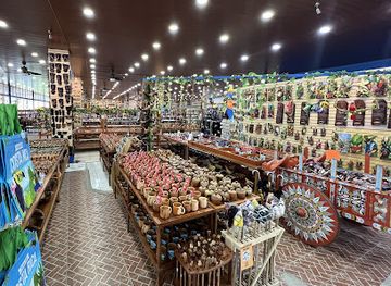 costa-rica/brunca-region/shop/souvenir-store