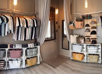 portugal/nazare/shop/earth-first-nazare