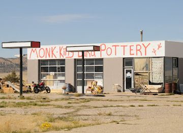 wyoming/great-divide-basin/shop/monk-king-bird-pottery