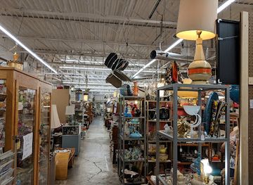 texas/north-texas/shop/lula-b-s-design-district