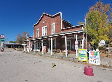 Aladdin General Store