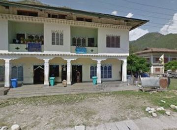 bhutan/lhuntse-district/shop/yeshi-general-shop