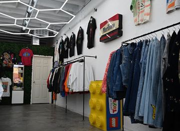 oklahoma/oklahoma-city/shop/southern-fried-vintage