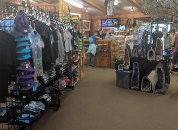 california/shasta-cascade/shop/lake-shasta-caverns-national-natural-landmark