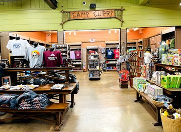 california/yosemite-national-park/shop/mountain-shop-at-curry-village