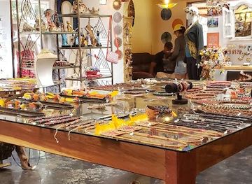 brazil/chapada-dos-veadeiros/shop/loja-arco-iris