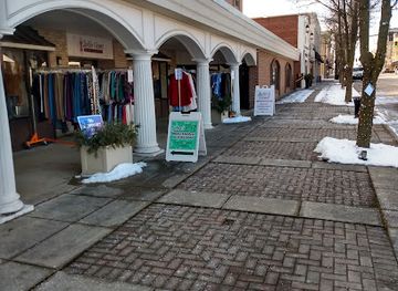 ohio/wooster/shop/jodi-s-closet