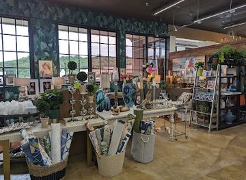 oklahoma/tulsa-metropolitan-area/shop/painted-tree-boutiques-tulsa