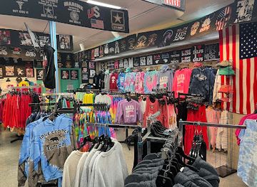 new-york/lake-george/shop/the-shirt-shack