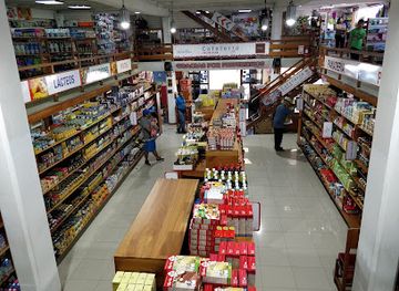 ecuador/galapagos-islands/shop/proinsular-market