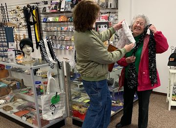 connecticut/ski-sundown/shop/the-music-shop