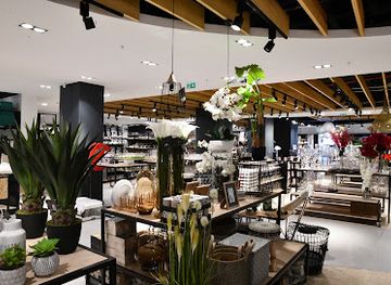 morocco/casablanca/anfa/shop/alpha-55-anfa-place