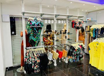 aruba/paradera/shop/la-lu-fashion