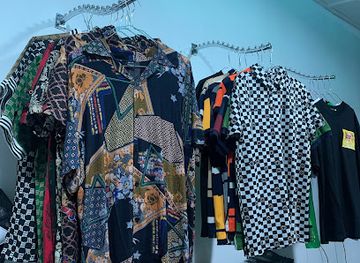 ghana/upper-east-region/shop/galleryglam-boutique-more