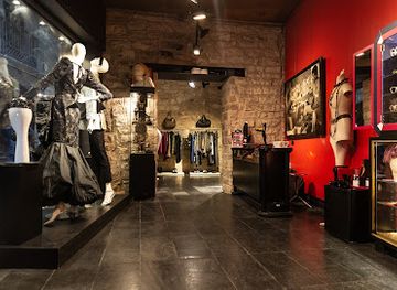 spain/barcelona/shop/le-swing-vintage-clothing-accessories