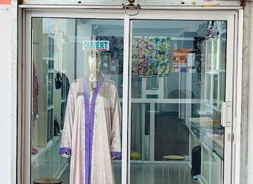 cameroon/yaounde/bastos/shop/seyo-design-house