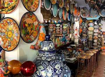 mexico/puerto-escondido/shop/artesanias-el-arte-de-mi-tierra