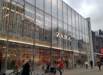 netherlands/groningen/shop/zara