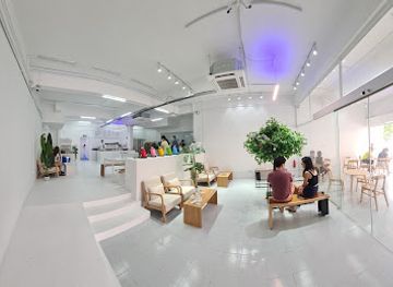 singapore/bukit-timah-nature-reserve/shop/cowpresso-coffee-roasters-singapore