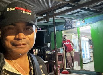 tuvalu/vaiaku/shop/a-convenience-in-funafuti