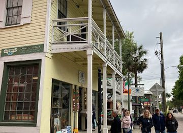 florida/st-augustine-beach/shop/around-the-world-market-place